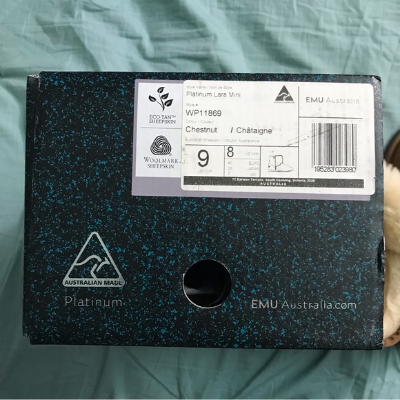 Emu Lara Sheepskin Platinum Boots - Picture 11 of 15